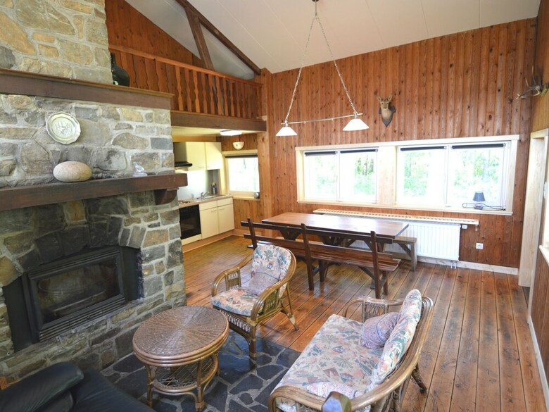 Welcoming Cottage Near Forest In Hatrival