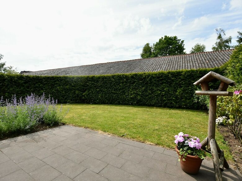 Spacious Chalet In Wolfheze With Garden