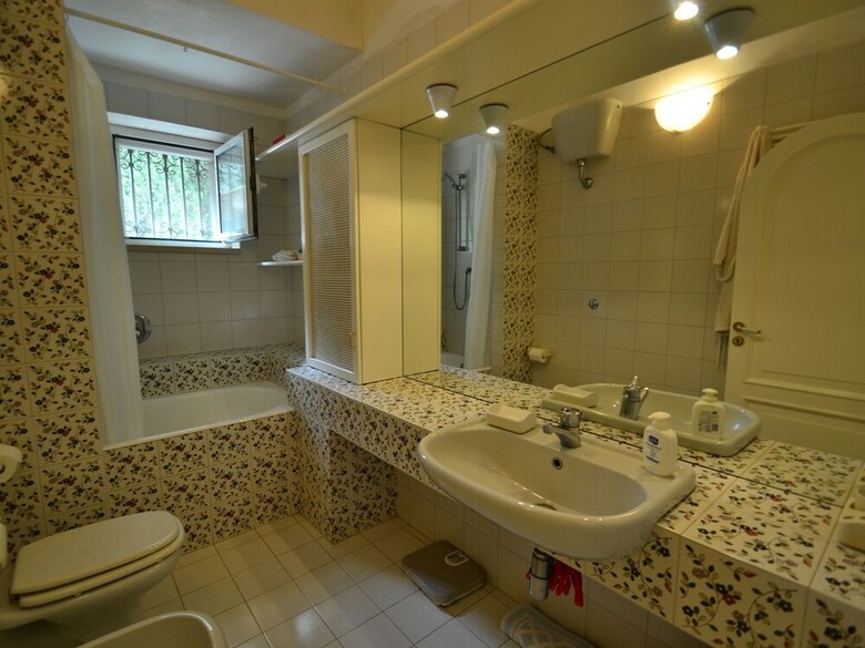 Luxurious Holiday Home In Putignano Apulia With Sea View