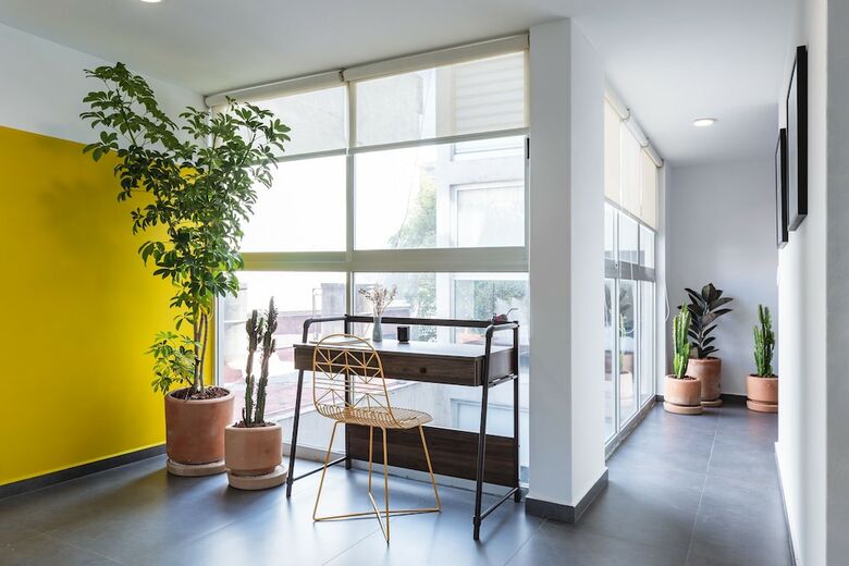 Bright 2br Condesa Apartment With Balcony