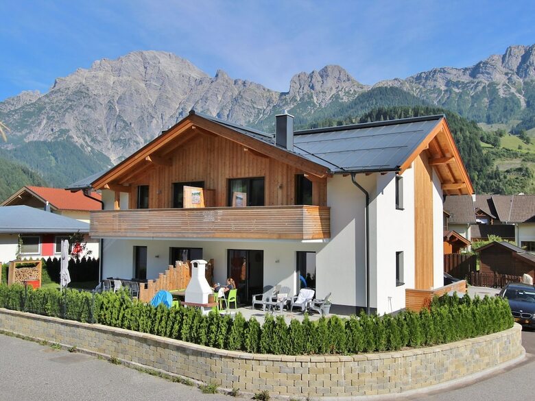 Cozy Apartment With Sauna In Leogang