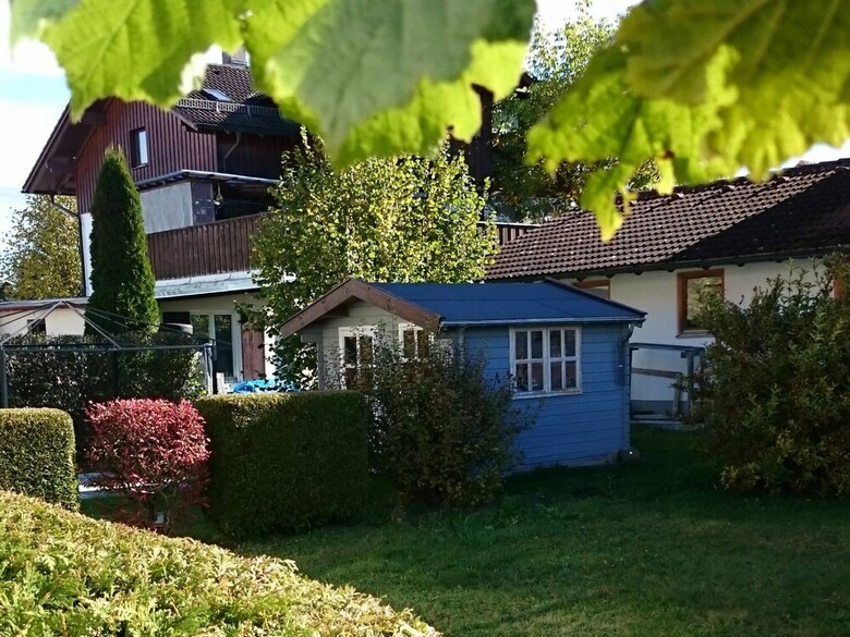 Cozy Apartment In Lechbruck With Garden
