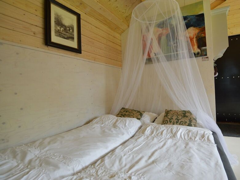 Holiday Home In Biezenmortel With Bbq, Parking & Bikes