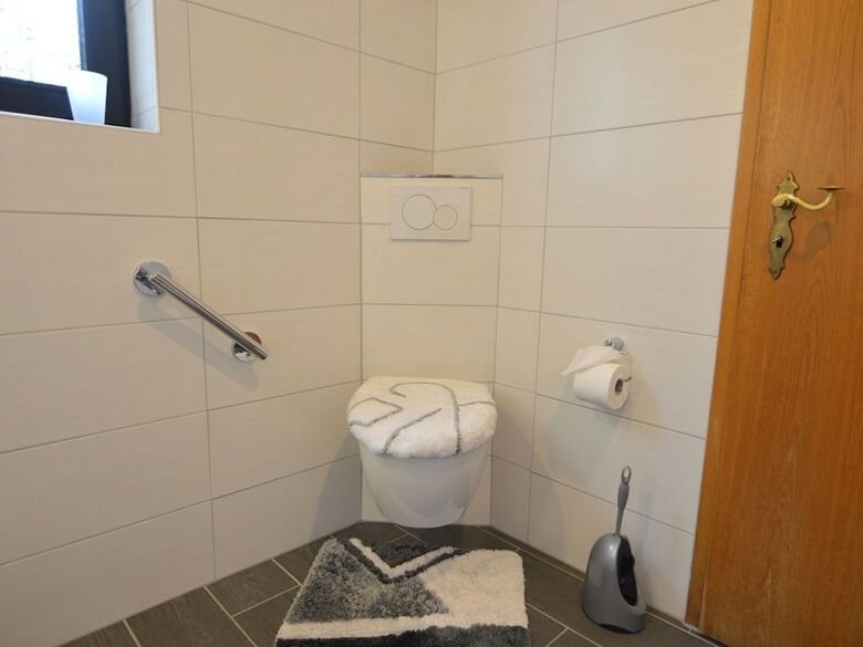 Cozy Apartment With Private Garden In Hontheim