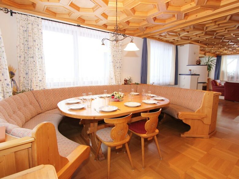 Spacious Chalet In Piesendorf Near Ski Area