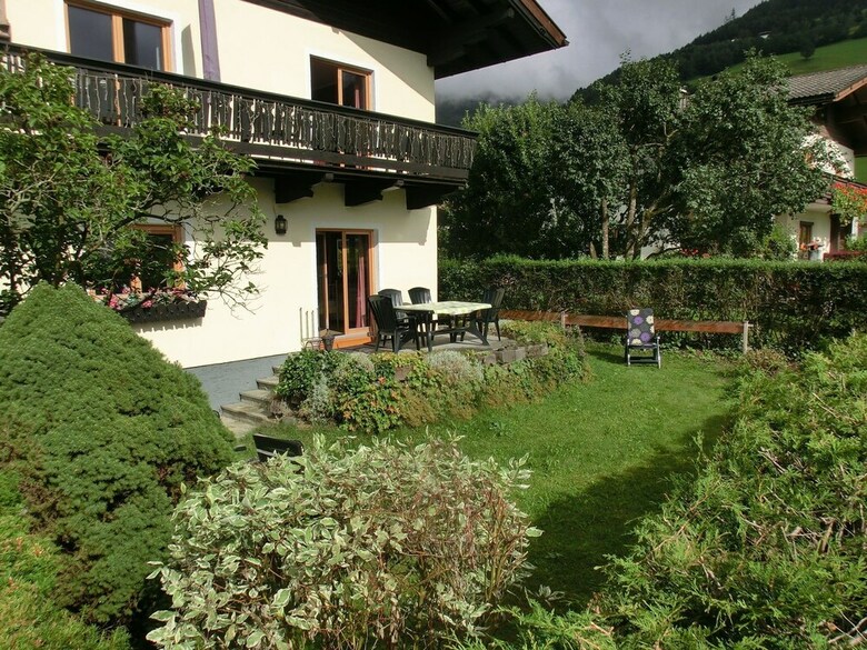 Sunlit Apartment Near Ski Area In Walchen