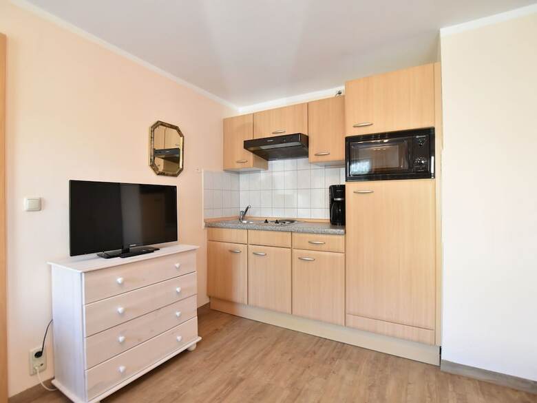 Apartment In Wohlenberg With Balcony, Garden, Bbq, Heating