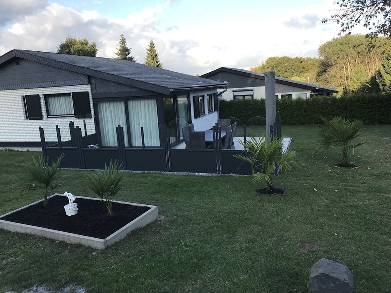 Delightful Holiday Home With Terrace, Garden, Barbecue