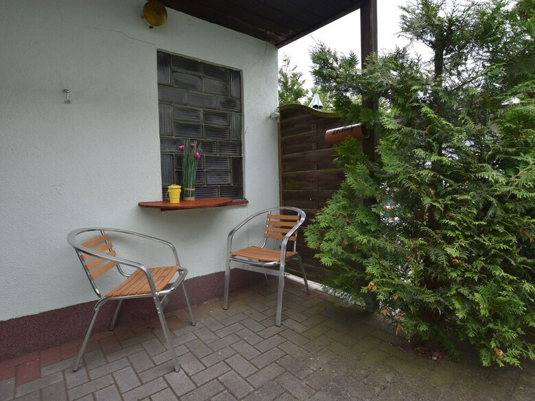 Beachside Apartment In Pepelow With Private Terrace