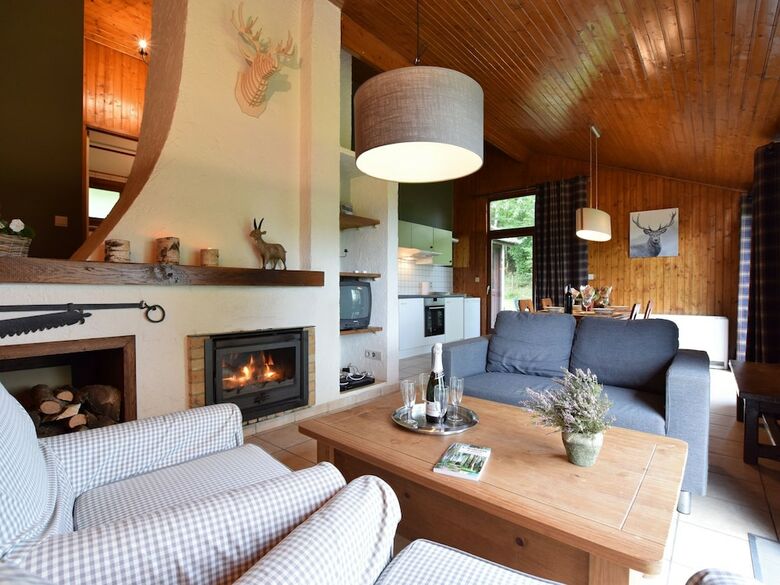 Peaceful Located Cottage With Beautiful Views