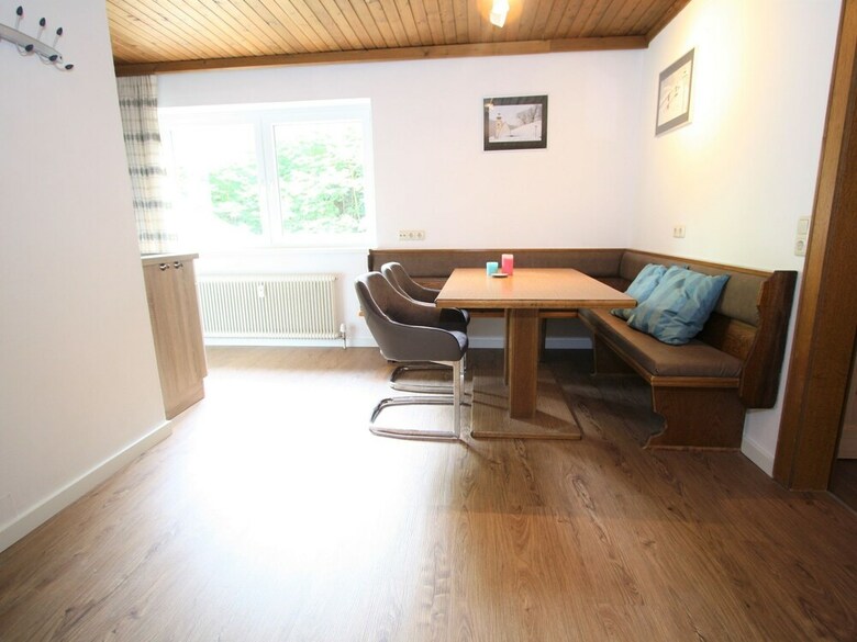 Cozy Apartment On Slopes In Dienten