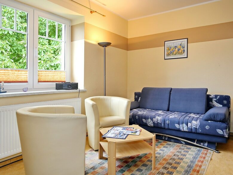 Comfy Apartment In K�hlungsborn Near Town Center