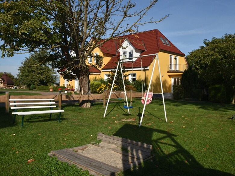Comfy Apartment In K�hlungsborn Near Town Center