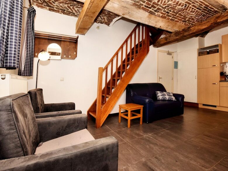 Lovely Holiday Home In Richelle With Barbecue