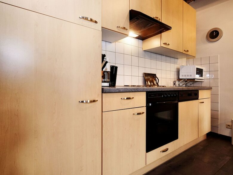 Lovely Holiday Home In Richelle With Barbecue