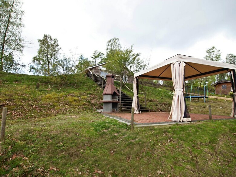 Detached Chalet Near The Netherlands Border With A Lake View