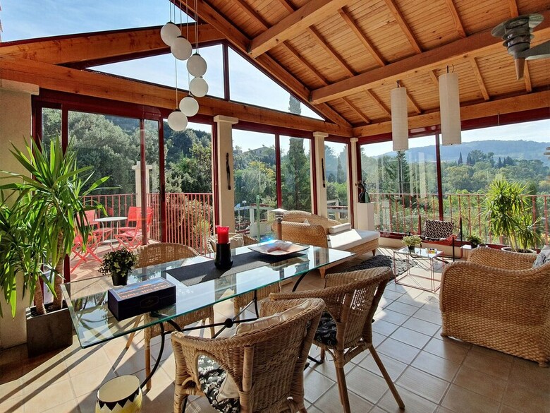 Cozy Holiday Home With Private Swimming Pool In Pierrerue