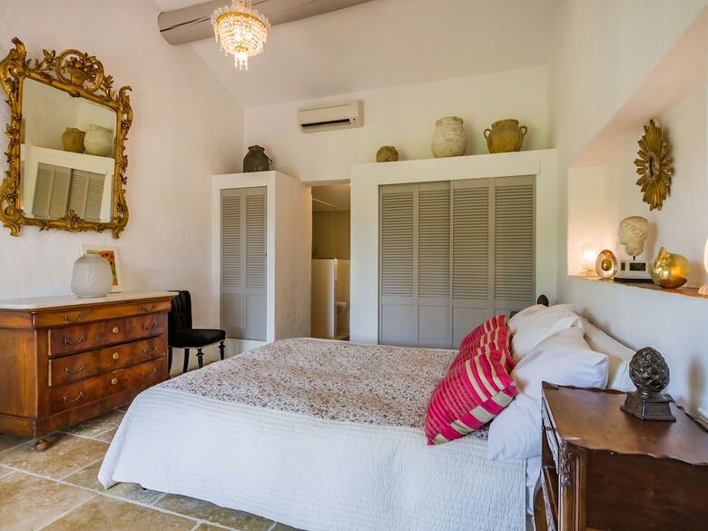 Beautiful Villa In Paradou With Swimming Pool