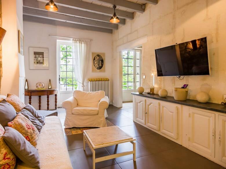 Beautiful Villa In Paradou With Swimming Pool