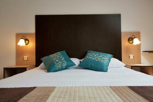 Apartments And Rooms Times Inn