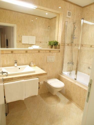 Meridien Luxury Apartments