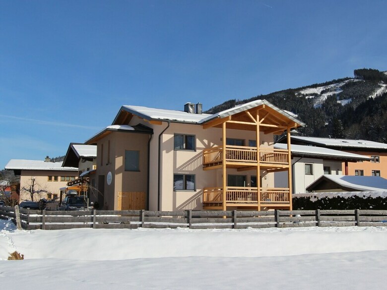 Luxurious Apartment In Kaprun With Sauna