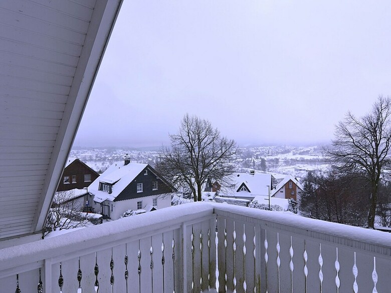 Attractive Apartment In Winterberg With Balcony