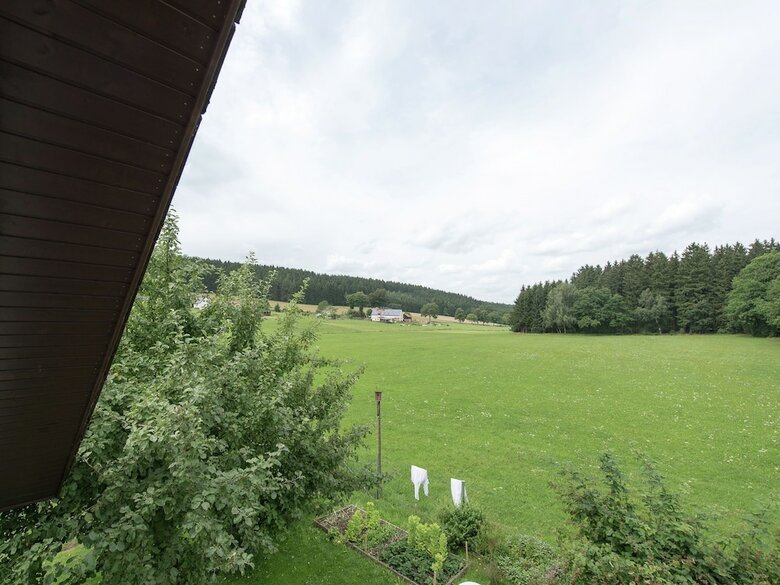 Cosy Apartment In Werda With Garden