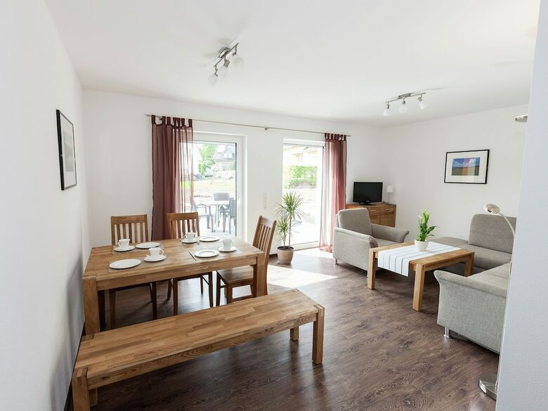 High Quality Ground Floor Apartment With 2 Bathrooms And Private Terrace