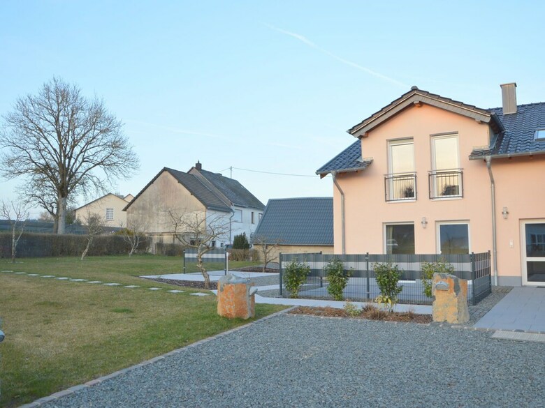 High Quality Ground Floor Apartment With 2 Bathrooms And Private Terrace