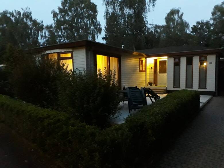 Delightful Chalet In Putten With Garden