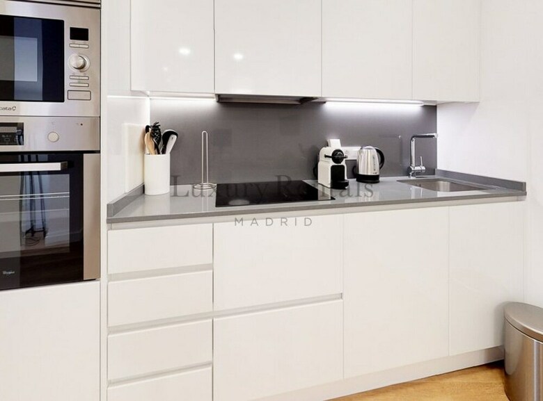 Apartamentos Opera II