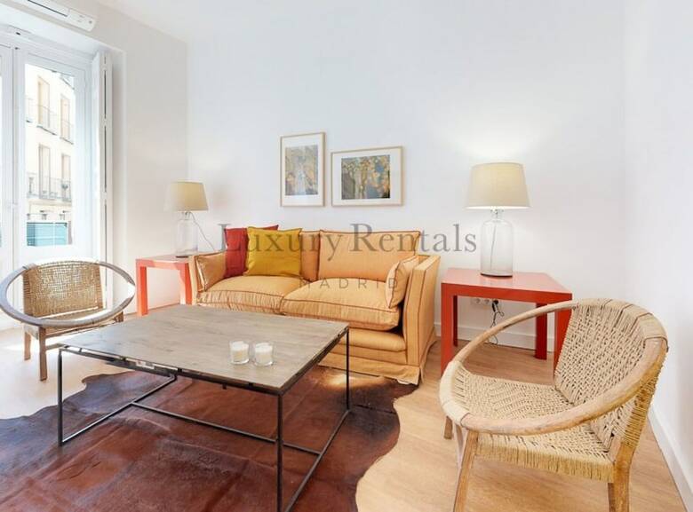 Apartamentos Opera II