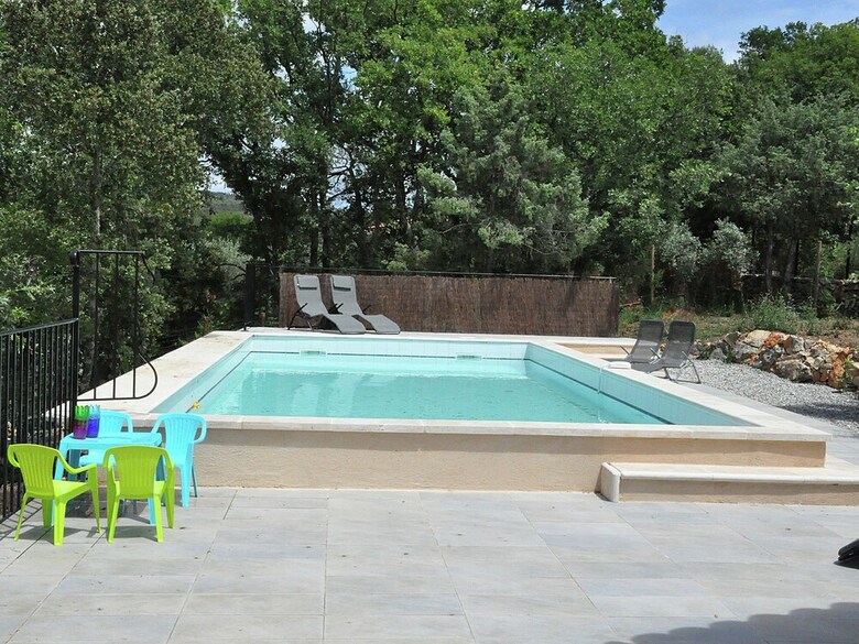 Spacious Villa In Tavernes With Private Pool