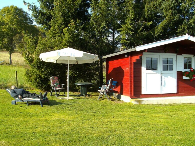 Gorgeous Holiday Home Amidst Hills In Olsdorf