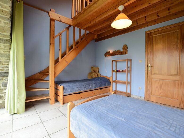 Comfortable Cottage In Wicourt With Meadow View