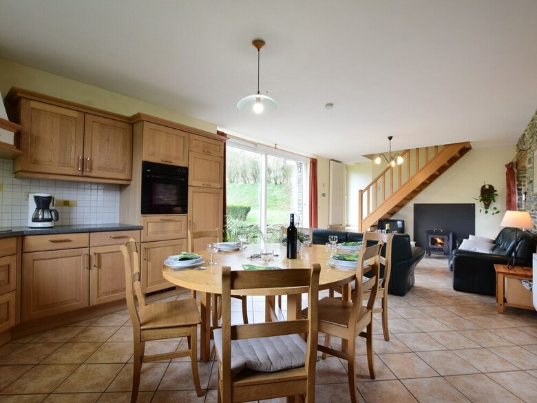 Comfortable Cottage In Wicourt With Meadow View