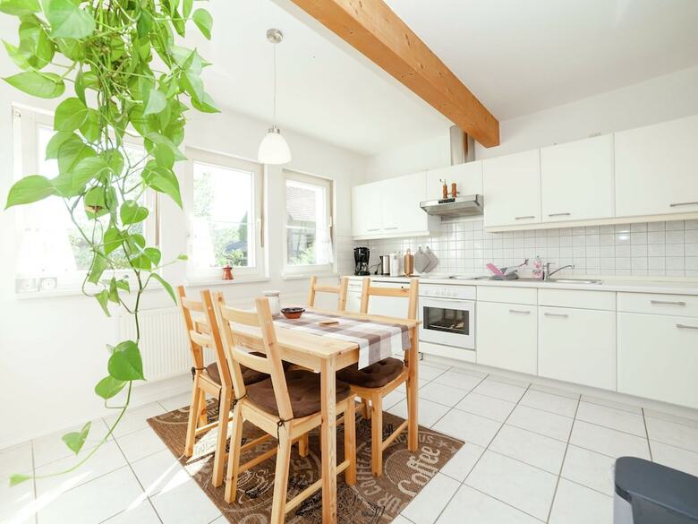 Detached House In A Quiet Location With Garden And Terrace