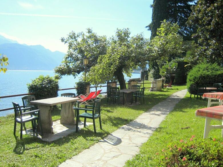 Spacious Apartment In Menaggio With Terrace