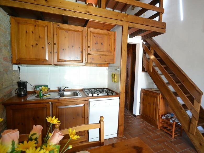 Spacious Holiday Home In Montaione With Swimming Pool