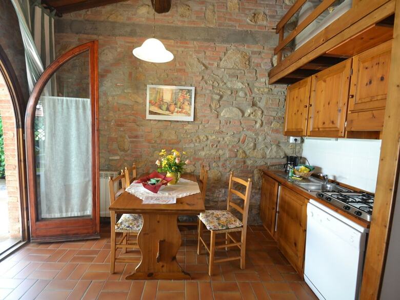 Spacious Holiday Home In Montaione With Swimming Pool