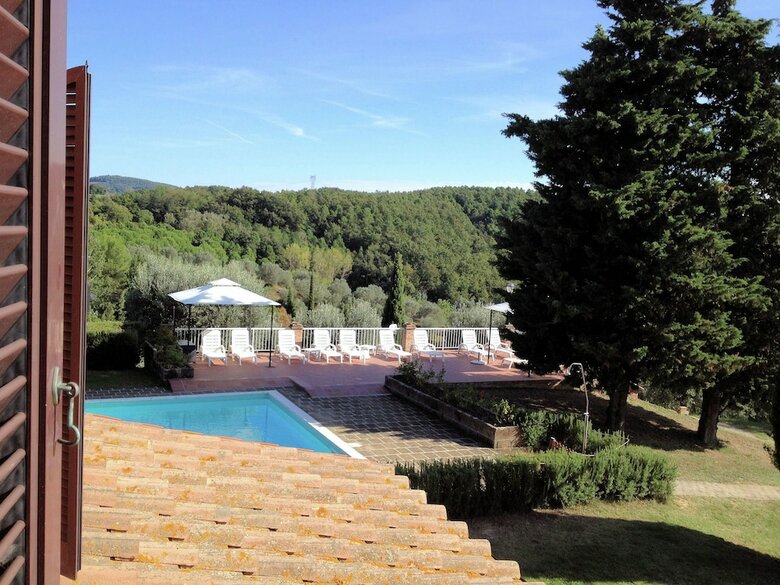 Spacious Holiday Home In Montaione With Swimming Pool
