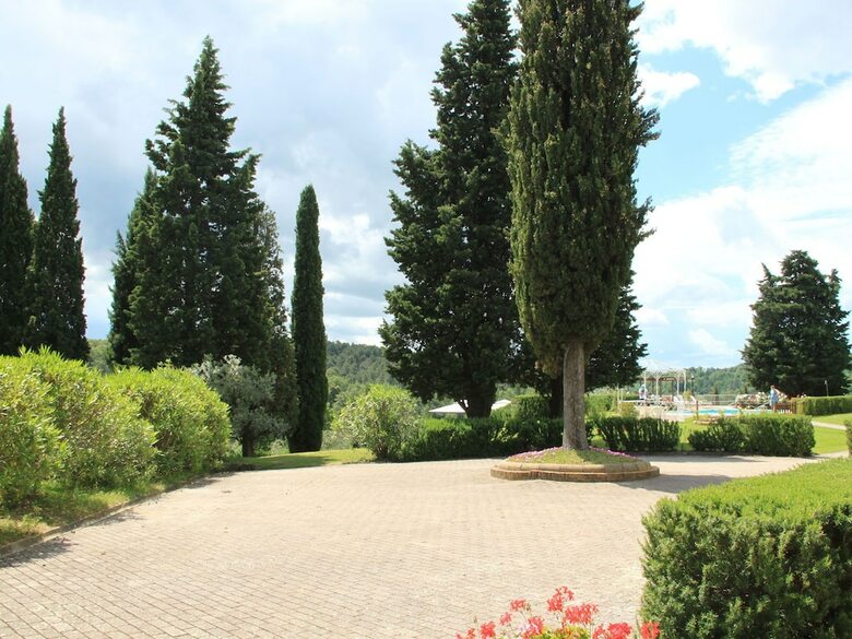 Spacious Holiday Home In Montaione With Swimming Pool