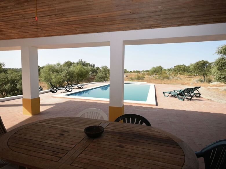 Villa A Comfortable Holiday Home With Private Swimming Pool, Tranquility And Privacy