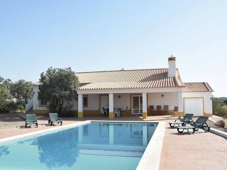 Villa A Comfortable Holiday Home With Private Swimming Pool, Tranquility And Privacy
