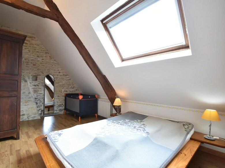 Fab Holiday Home In Saint-vaast-sur-seulles With Garden