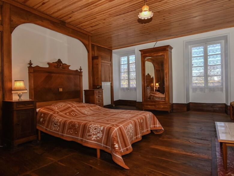 Beautiful Holiday Home Near Forest In Montfaucon
