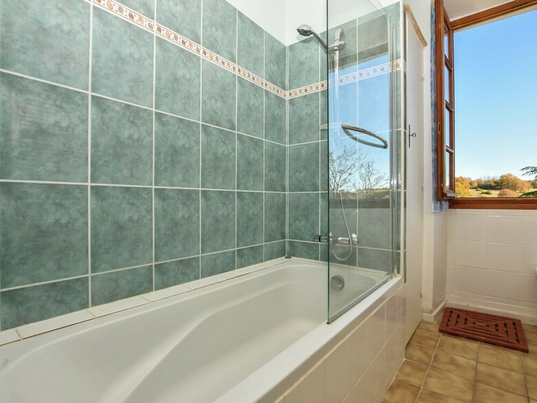 Beautiful Holiday Home Near Forest In Montfaucon