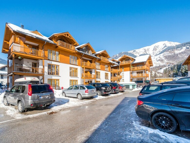 Stunning Apartment In Rauris By The Forest