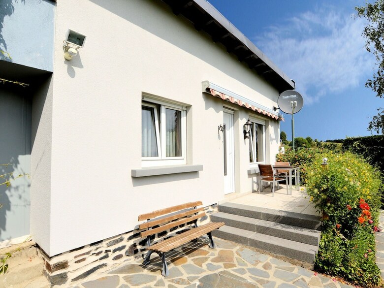 Cozy Holiday Home In Boevange-clervaux With Garden